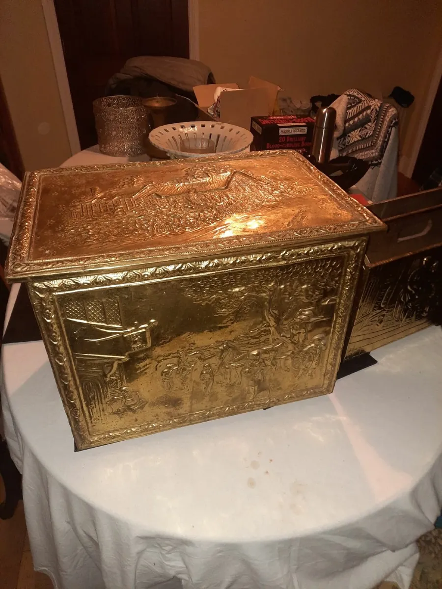 Vintage log box and magazine rack - Image 3