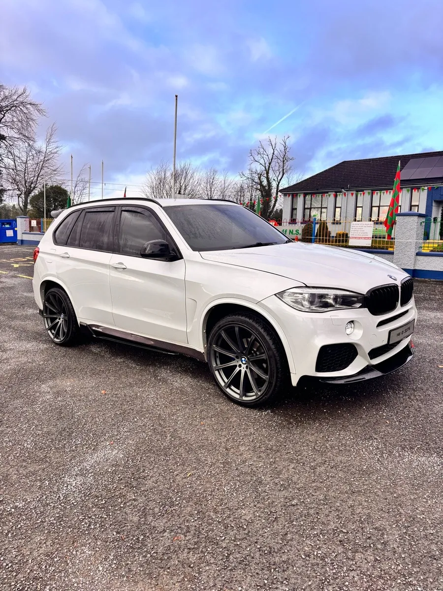 BMW x5 - Image 1