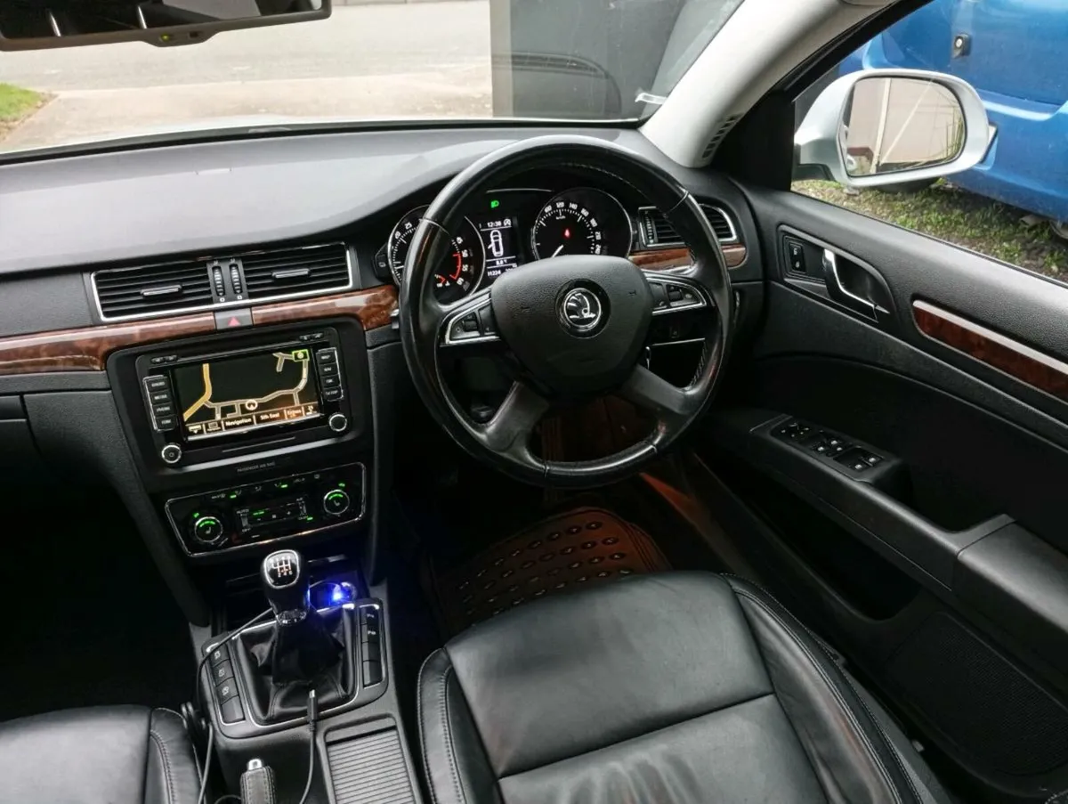 141 Skoda Superb Combi Elegance TDI NCT+Tax - Image 4