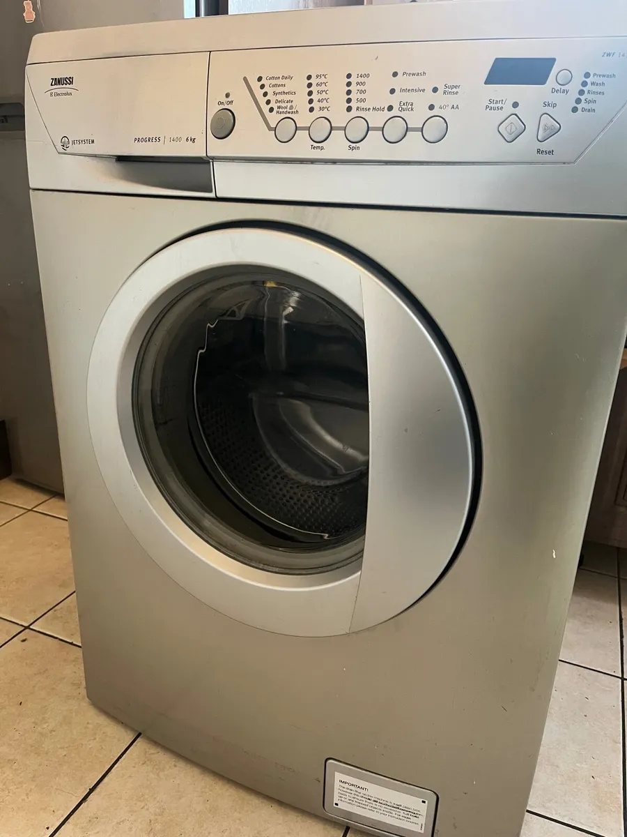 Washing machine - Image 2
