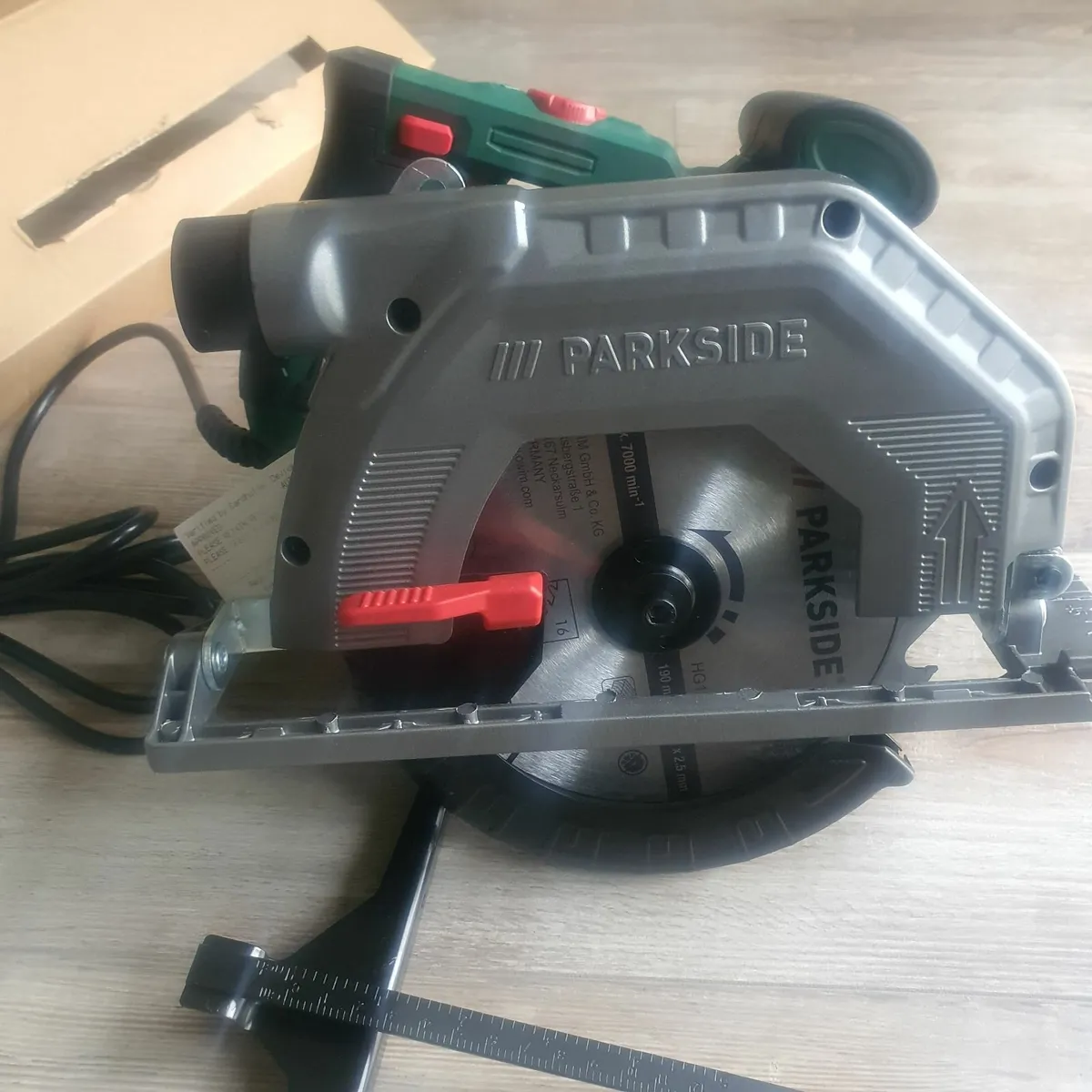 Circular Saw 1350 W 230 V Electric - Image 2