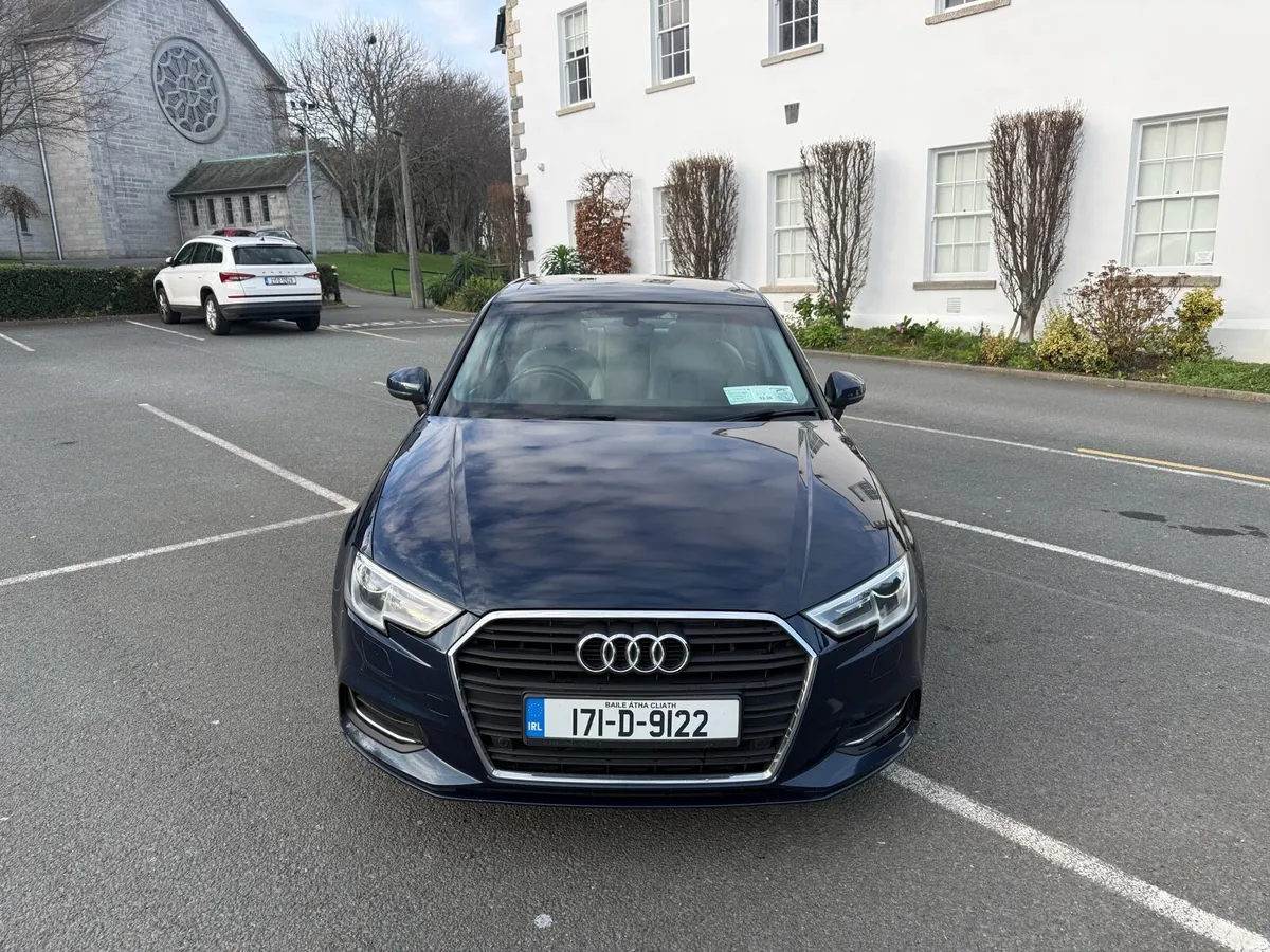 Audi A3 1.6 TDI SE S-Tronic Saloon - Image 2
