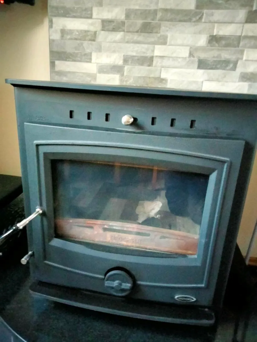 Stove - Image 2