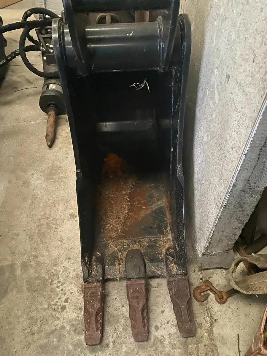 Digger Bucket - Image 1