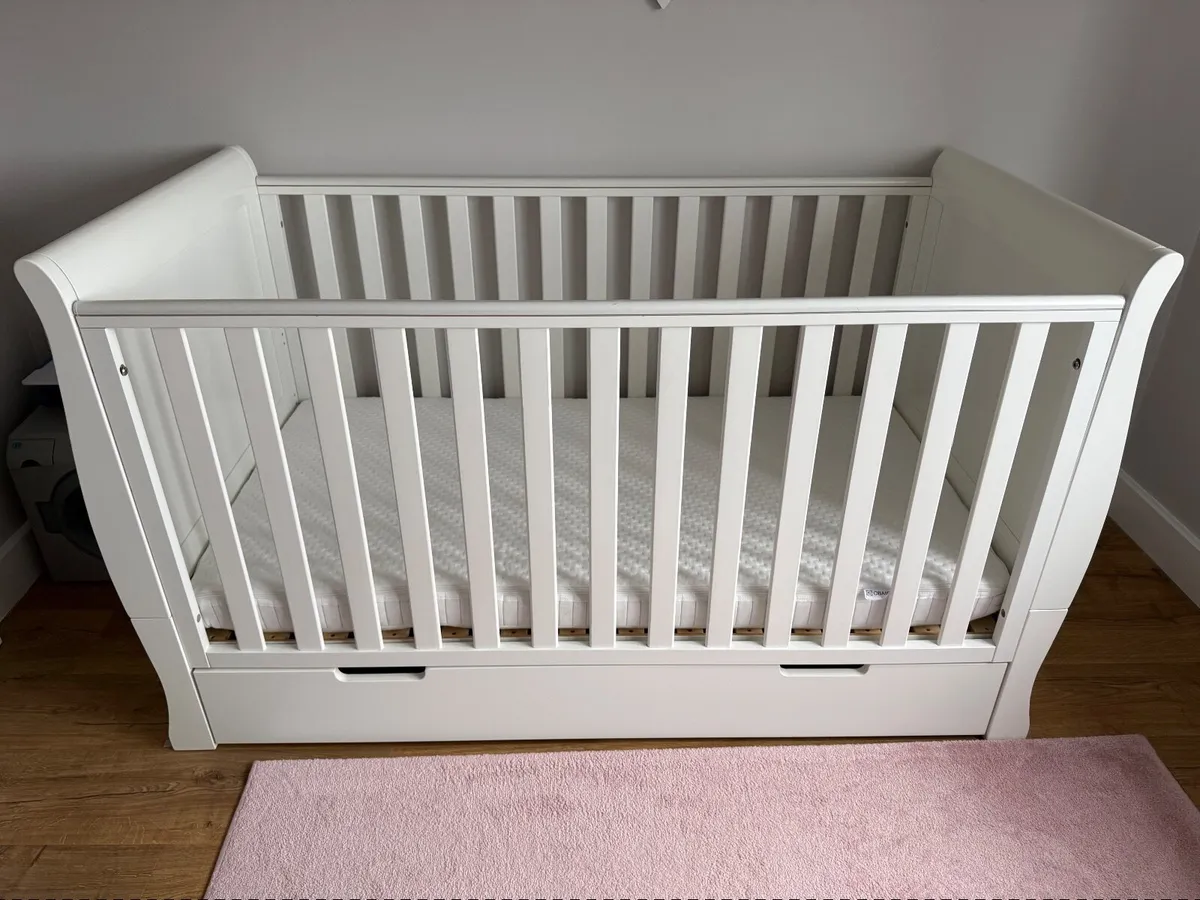 Obaby Stamford Classic Cot Bed – White + Mattress - Image 1