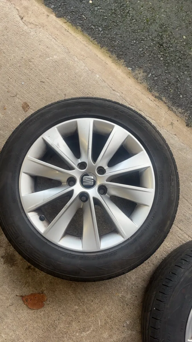 16” Seat/VW alloy wheels - Image 2
