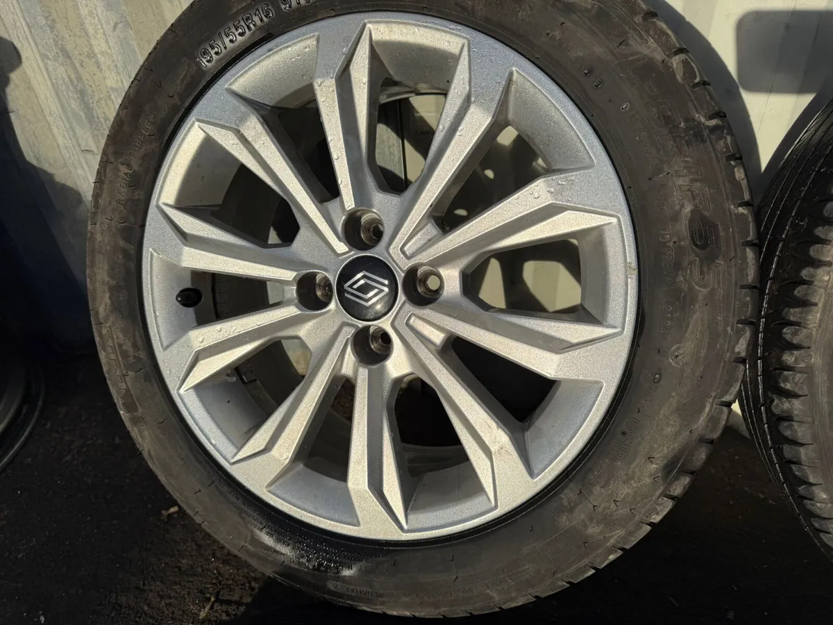 2023-2025 RENAULT CLIO EVOLUTION  16" ALLOY WHEELS - Image 4