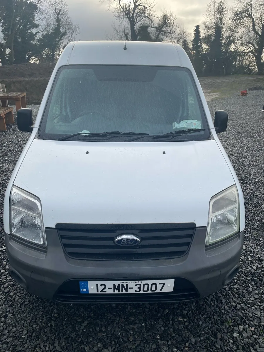 Ford Transit Connect - Image 3
