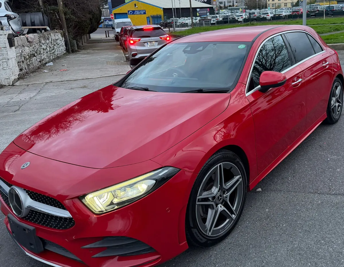 2019 Mercedes AMG Line LOW MILEAGE **NEW SPEC** - Image 3