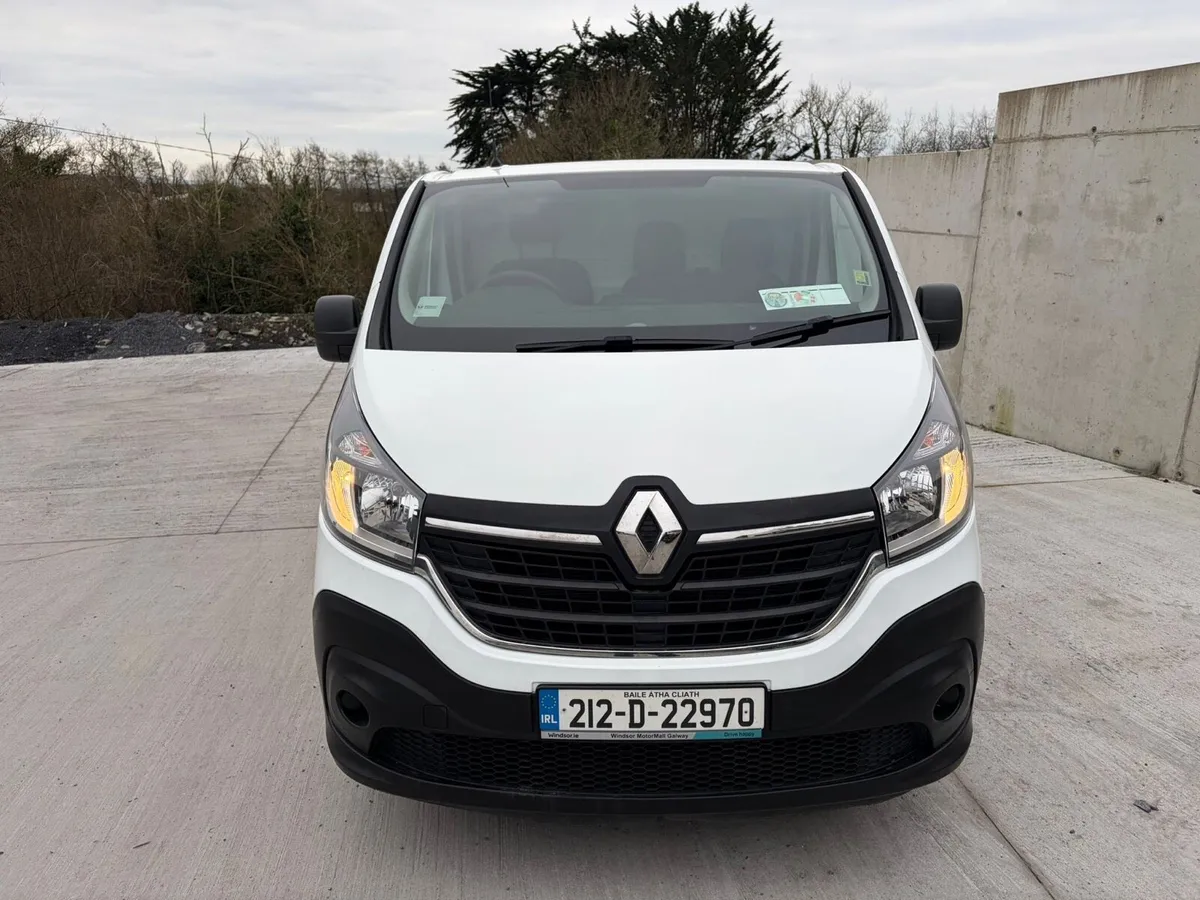 212 RENAULT TRAFFIC DOE 10-26 TAX 2-26 - Image 4