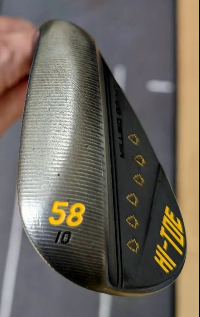 Taylormade high toe custom wedge - Image 1