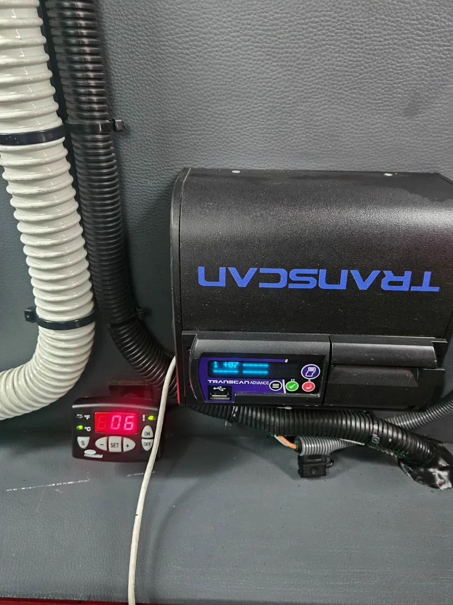 Volkswagen Caddy 2016 Fridge Van CRVT, New Tyres - Image 2