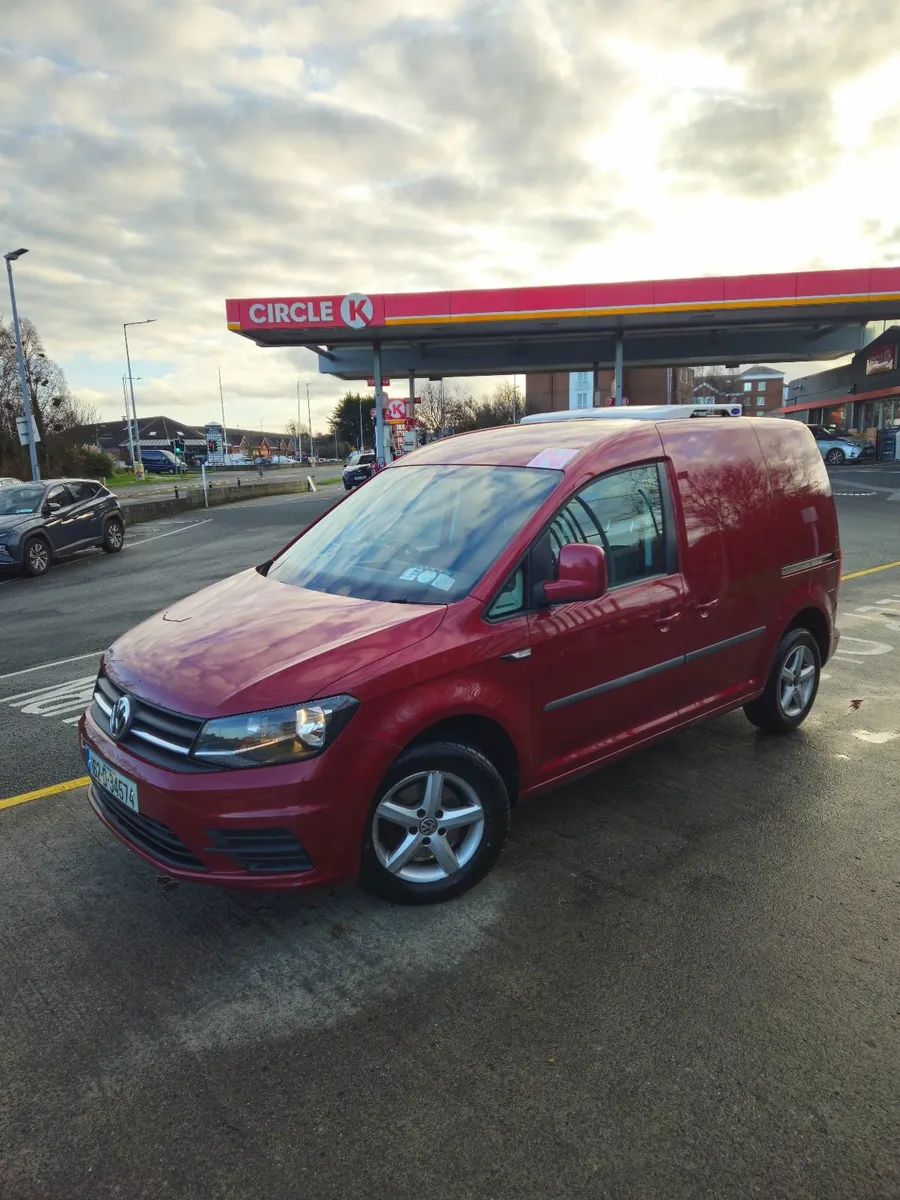 Volkswagen Caddy 2016 Fridge Van CRVT, New Tyres - Image 1