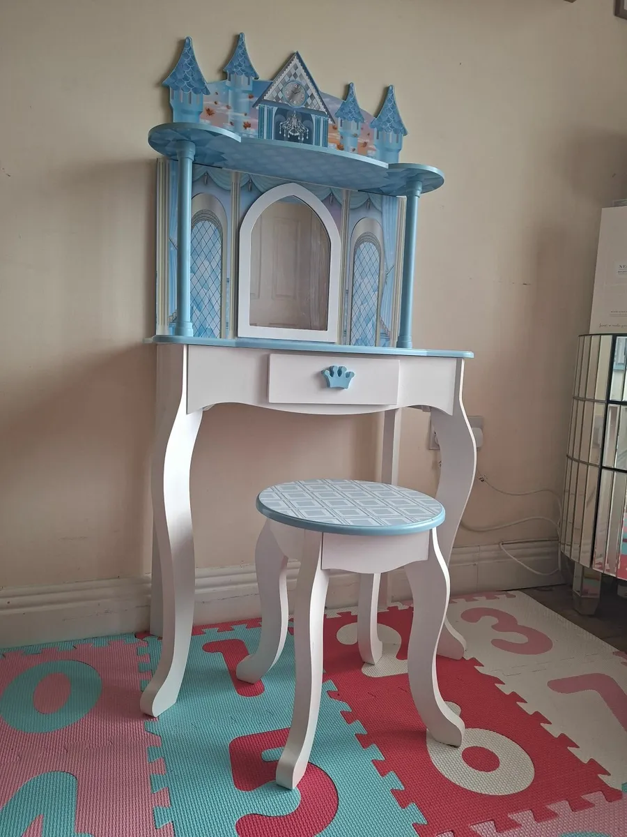 Frozen-Inspired Vanity Table with Matching Stool - Image 2
