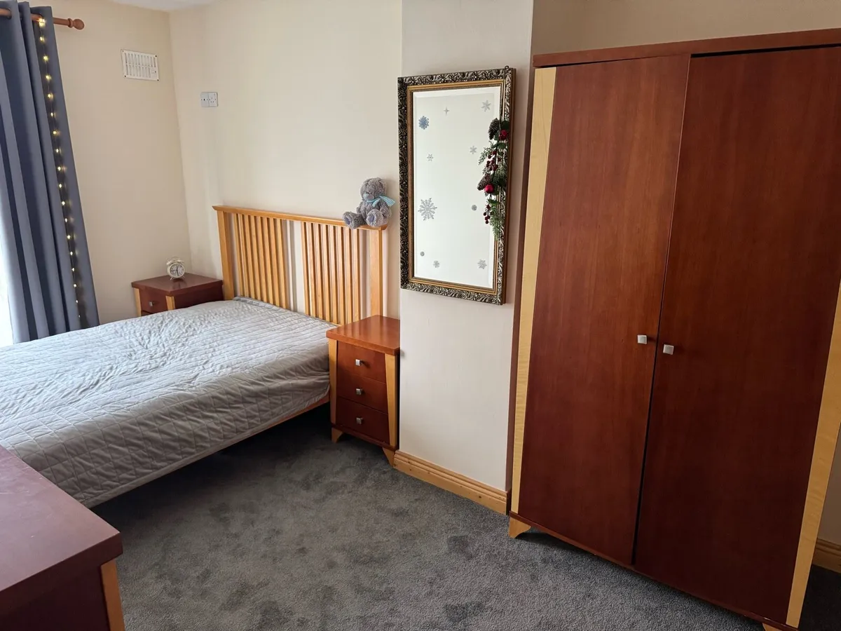 Bedroom Furniture: Wardrobe, Bed, Chest, Lockers - Image 1