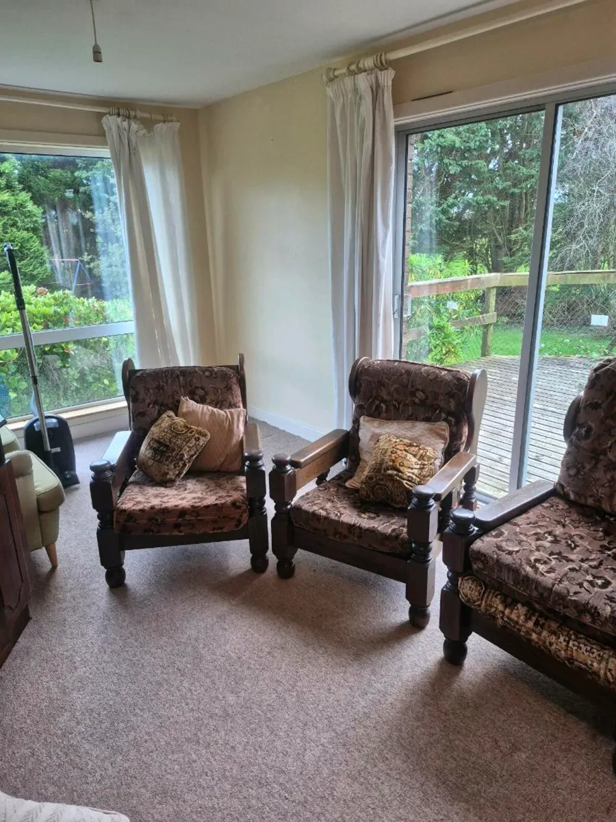 Free 3 Piece Wooden Suite - Image 3