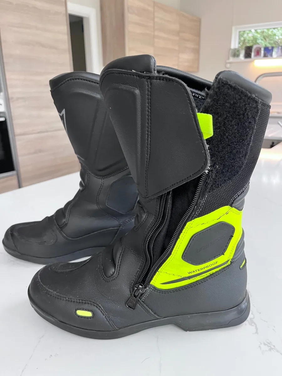 Motorcycle Boots - Image 2