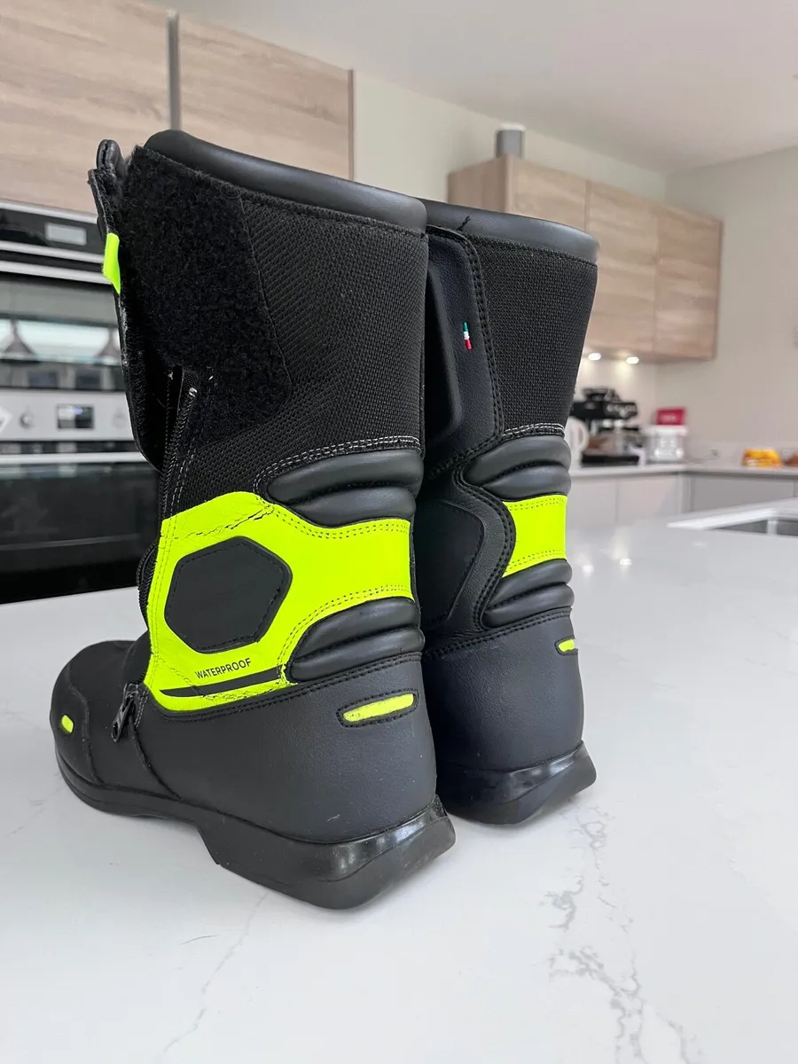 Motorcycle Boots - Image 3