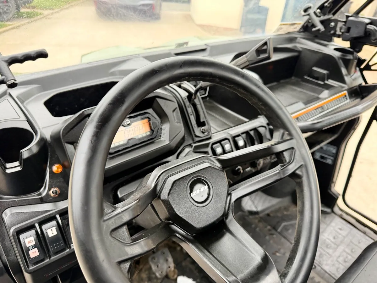 2016 Canam Rotax road legal HD8Traxter - Image 3