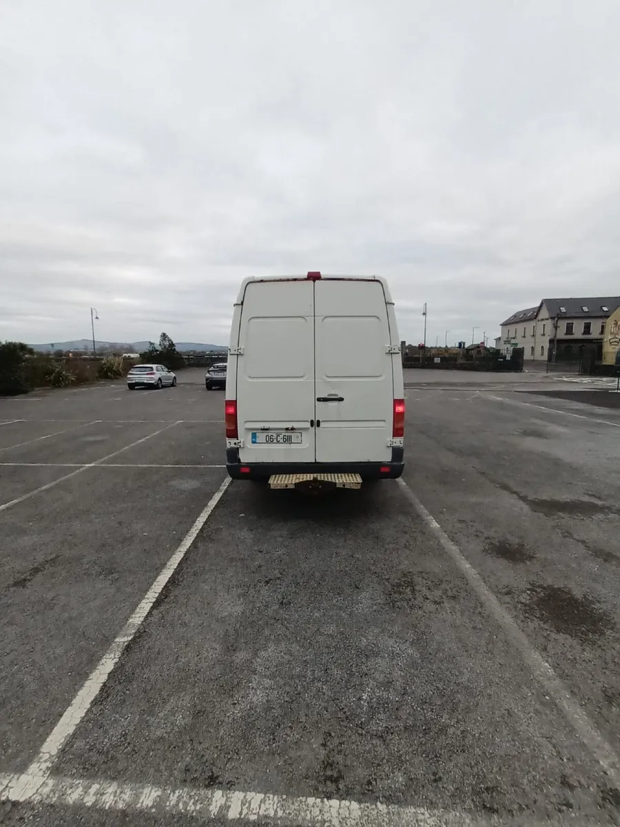 Volkswagen  LT35 - Image 3