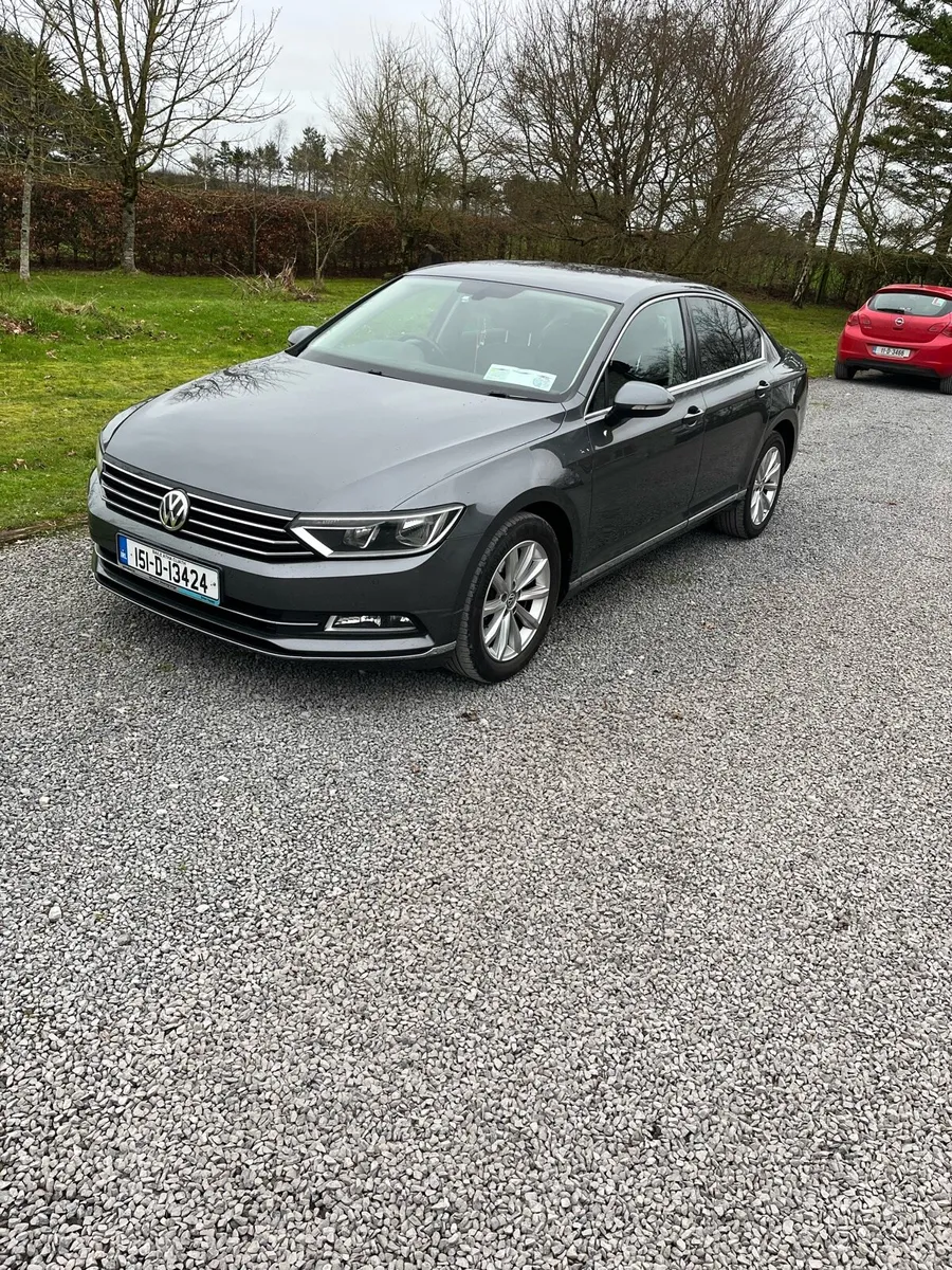 Passat - Image 1