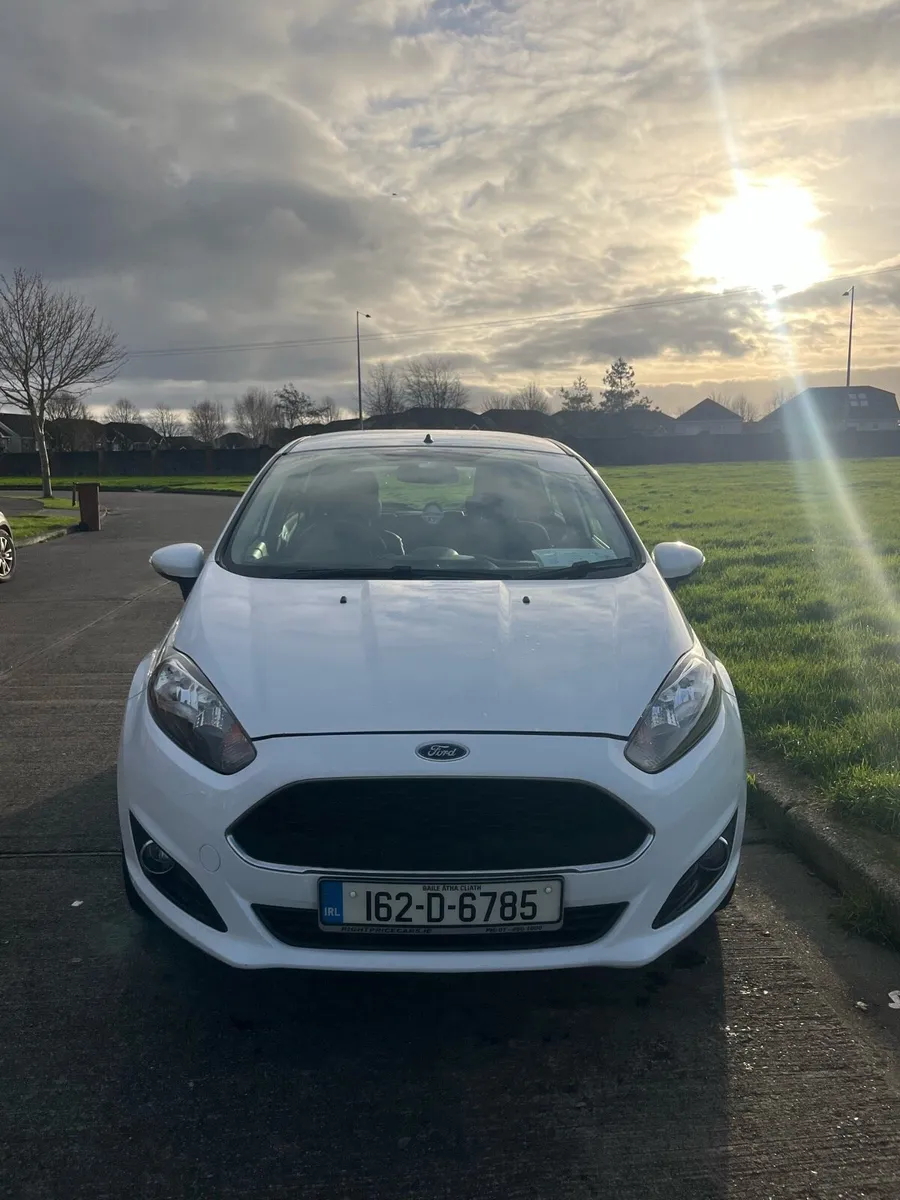 2016 Ford Fiesta 1.25L Zetec - Image 2