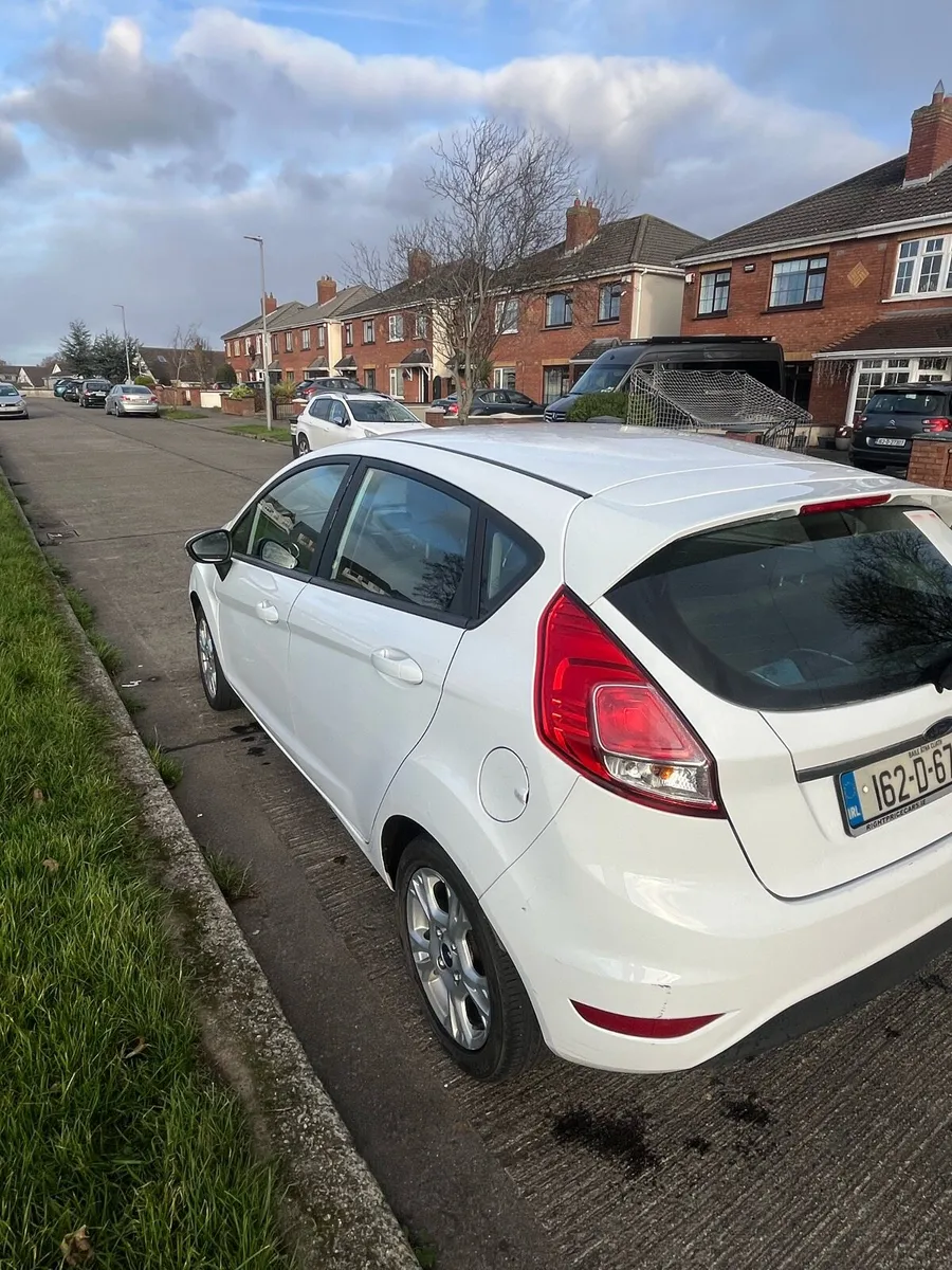 2016 Ford Fiesta 1.25L Zetec - Image 3