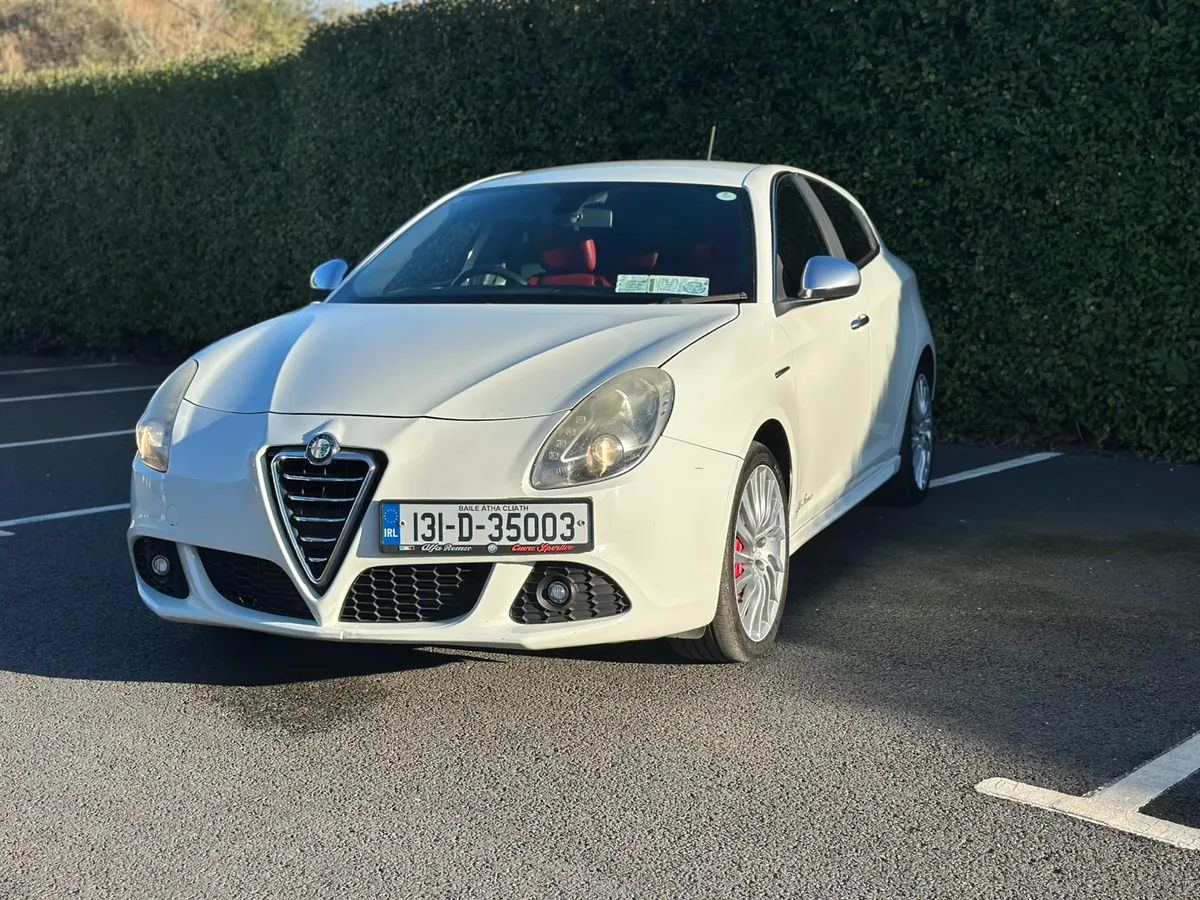 Alfa Romeo Giulietta High Spec 5 Doors  NCT 01/26 - Image 2