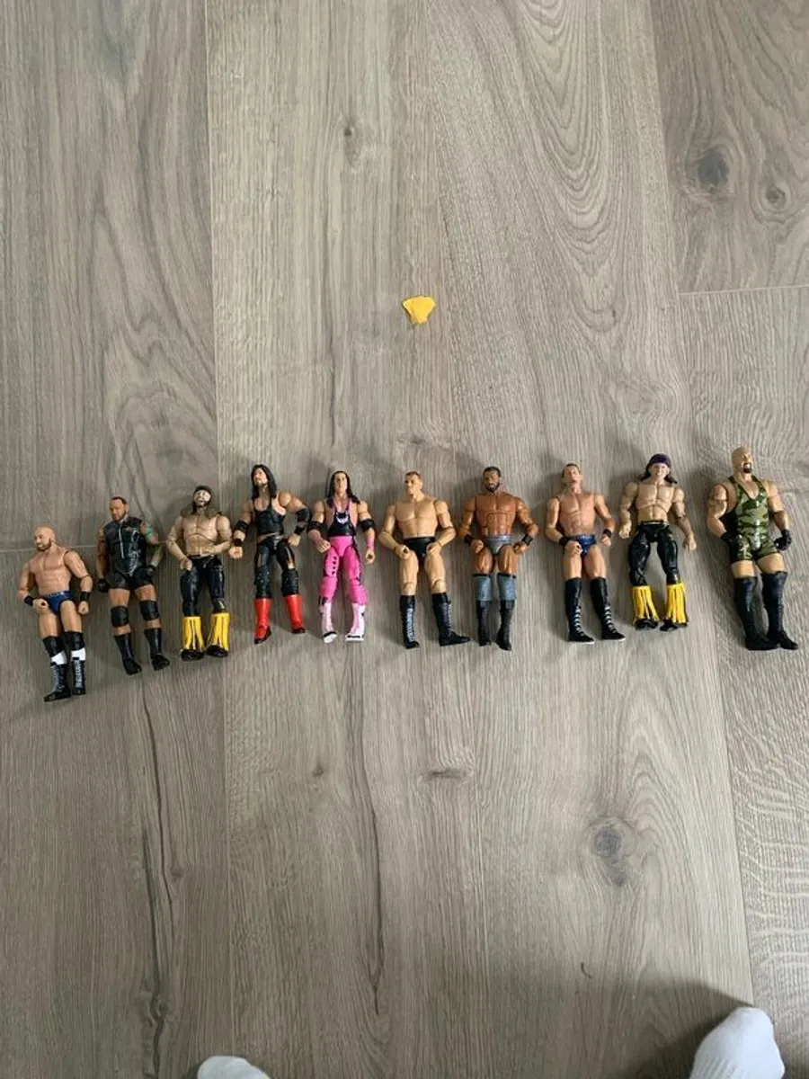 WWE figures - Image 1