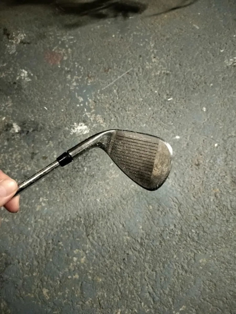 Golf Club - Image 4