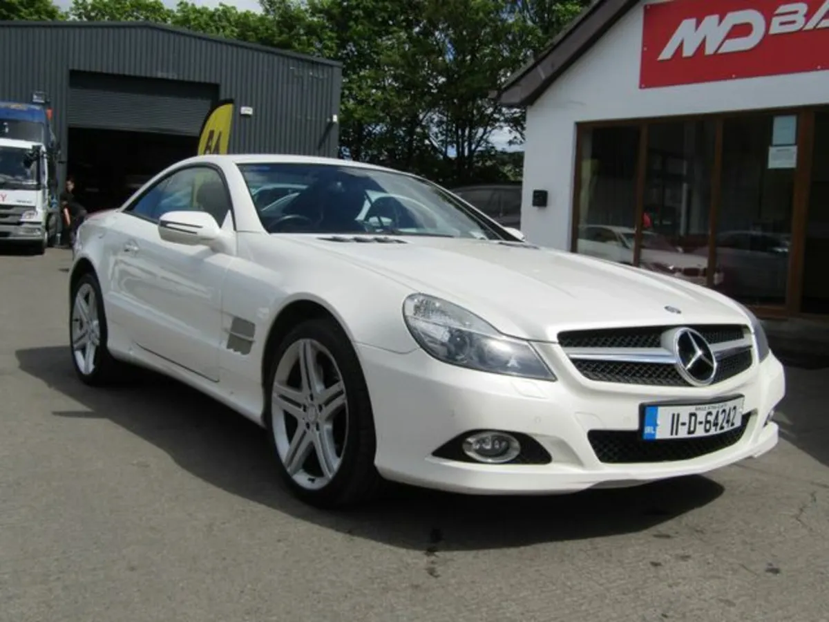 Mercedes-Benz SL-Class SL300 3 0 2DR Auto - Image 2