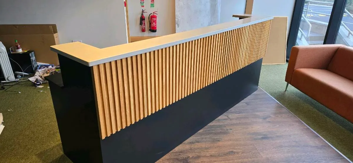 Reception unit - Image 1