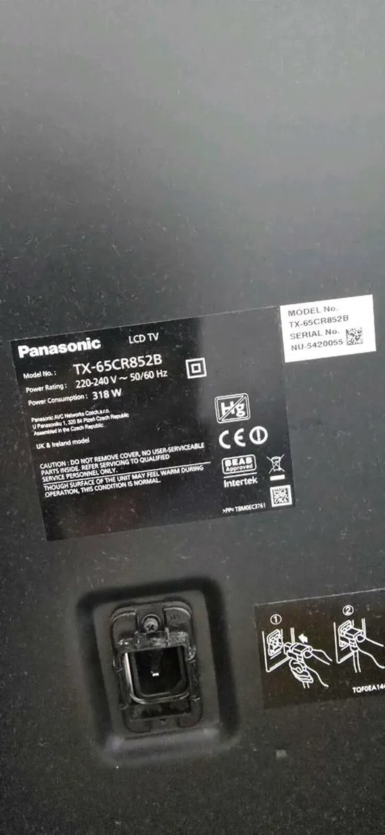 Panasonic tv 65inch curved - Image 3