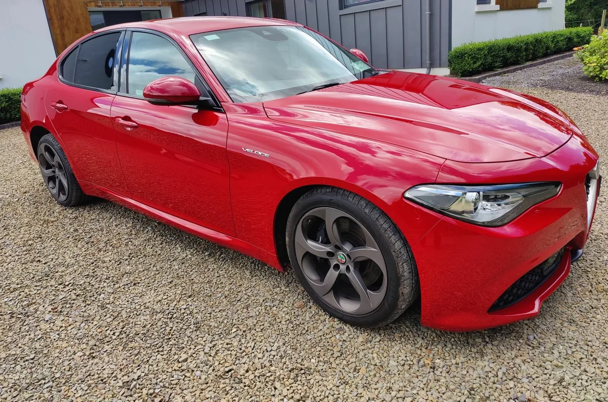 Alfa Romeo Giulia - Veloce - 2019 - Image 1