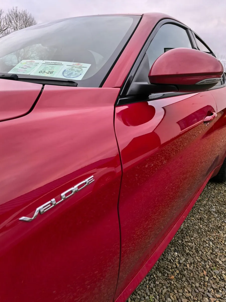 Alfa Romeo Giulia - Veloce - 2019 - Image 4