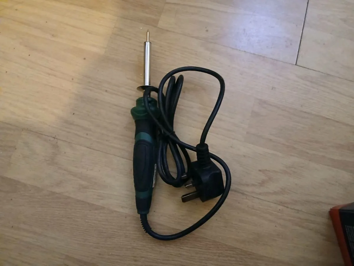 Soldering iron - Image 2