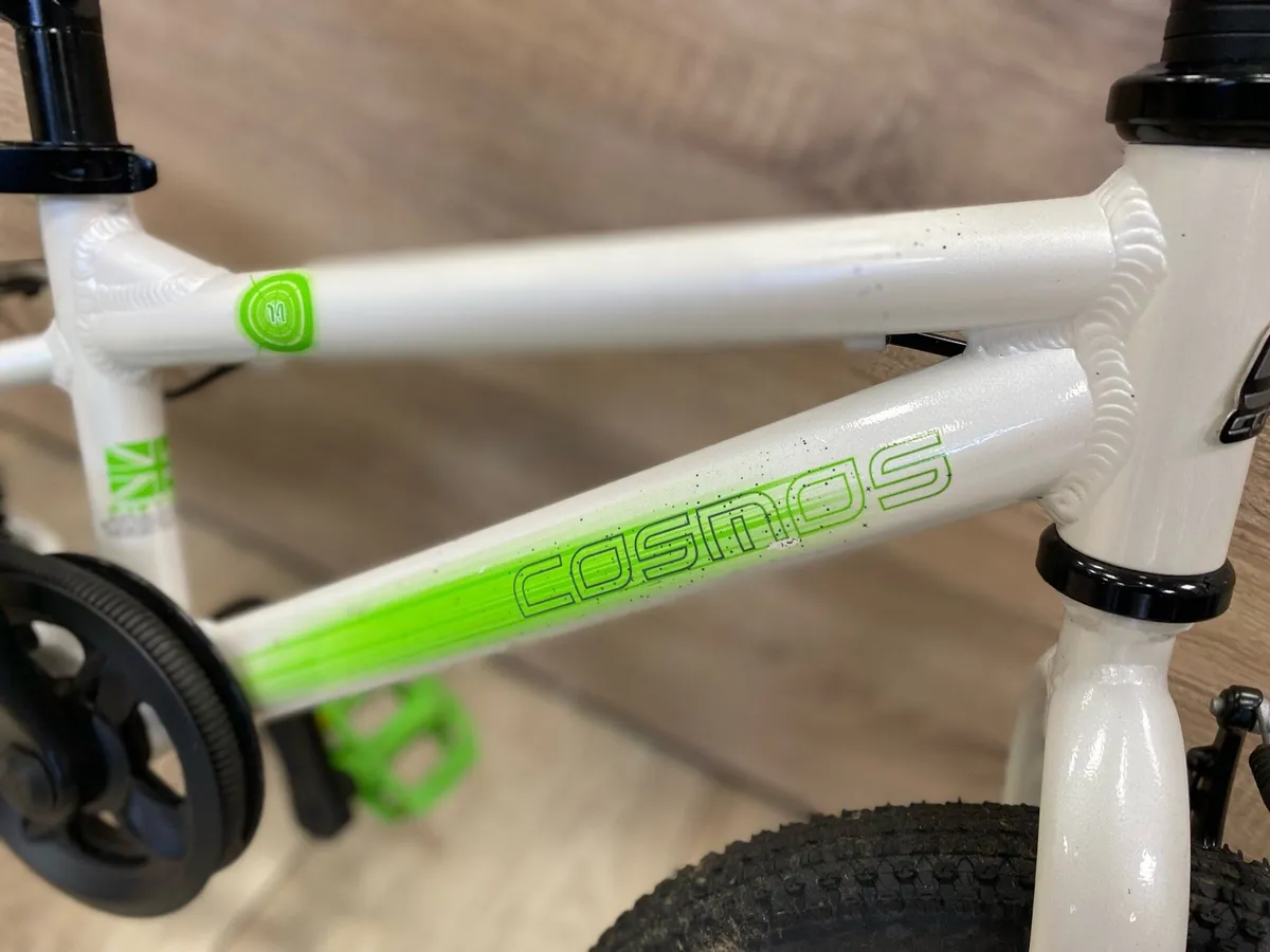 Carrera cosmos (like new) - Image 3