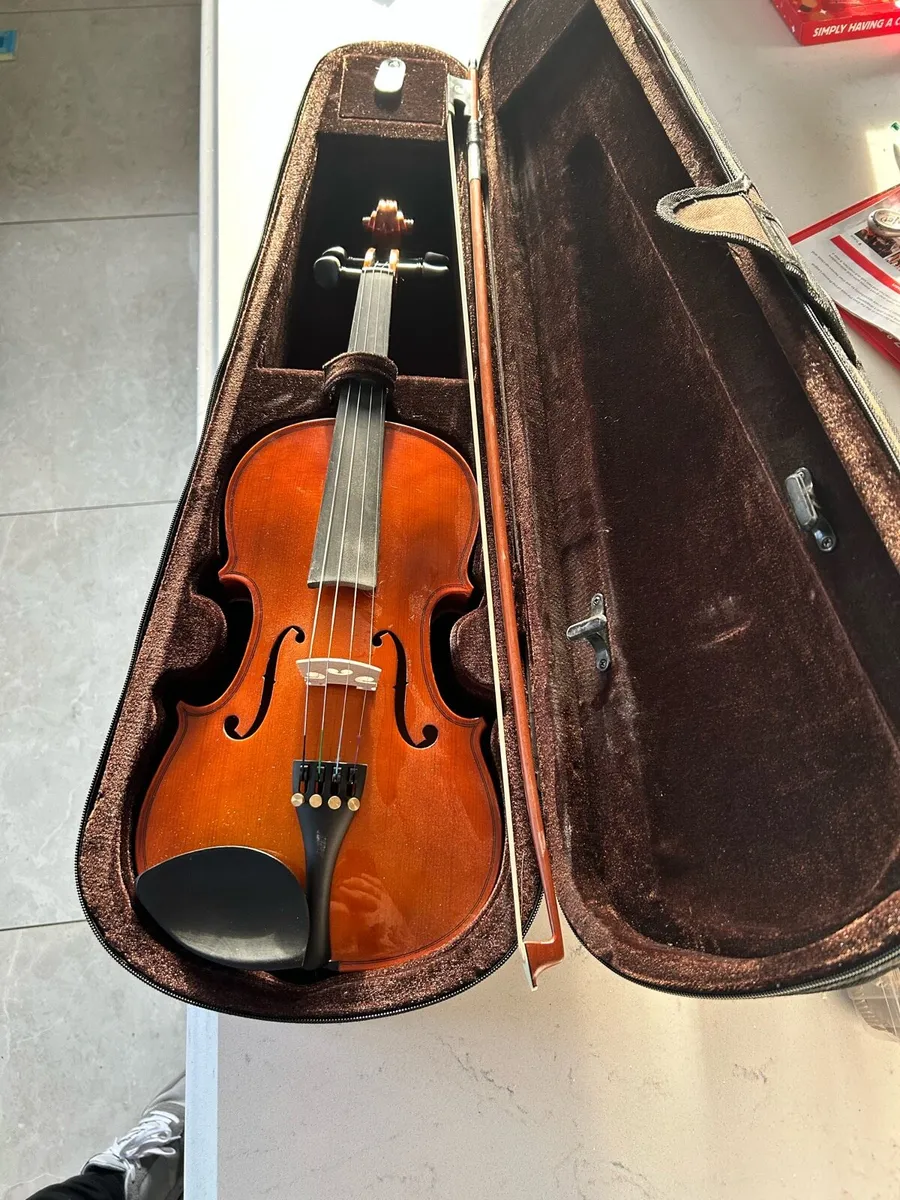 Violin 4/4 - Image 1