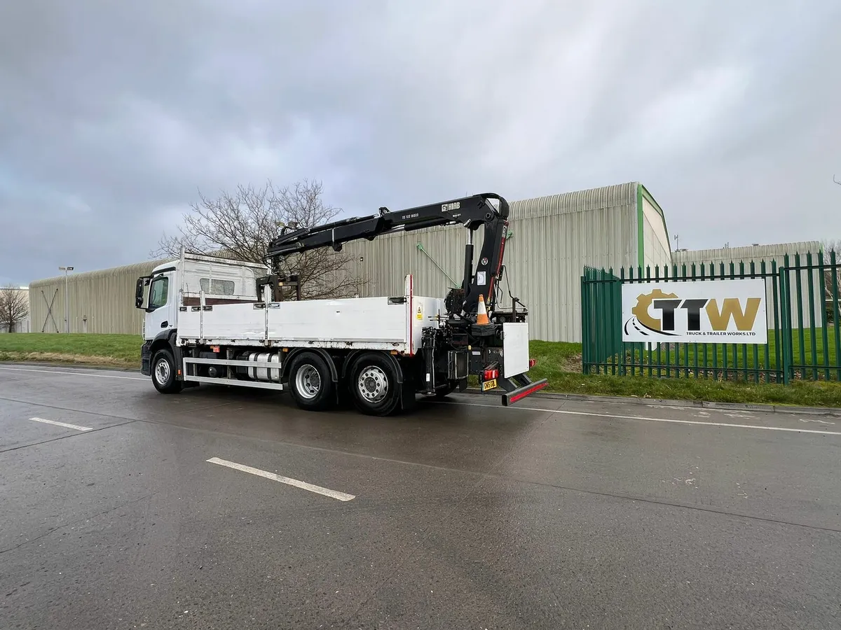 Merc Antos Block Truck - Image 1