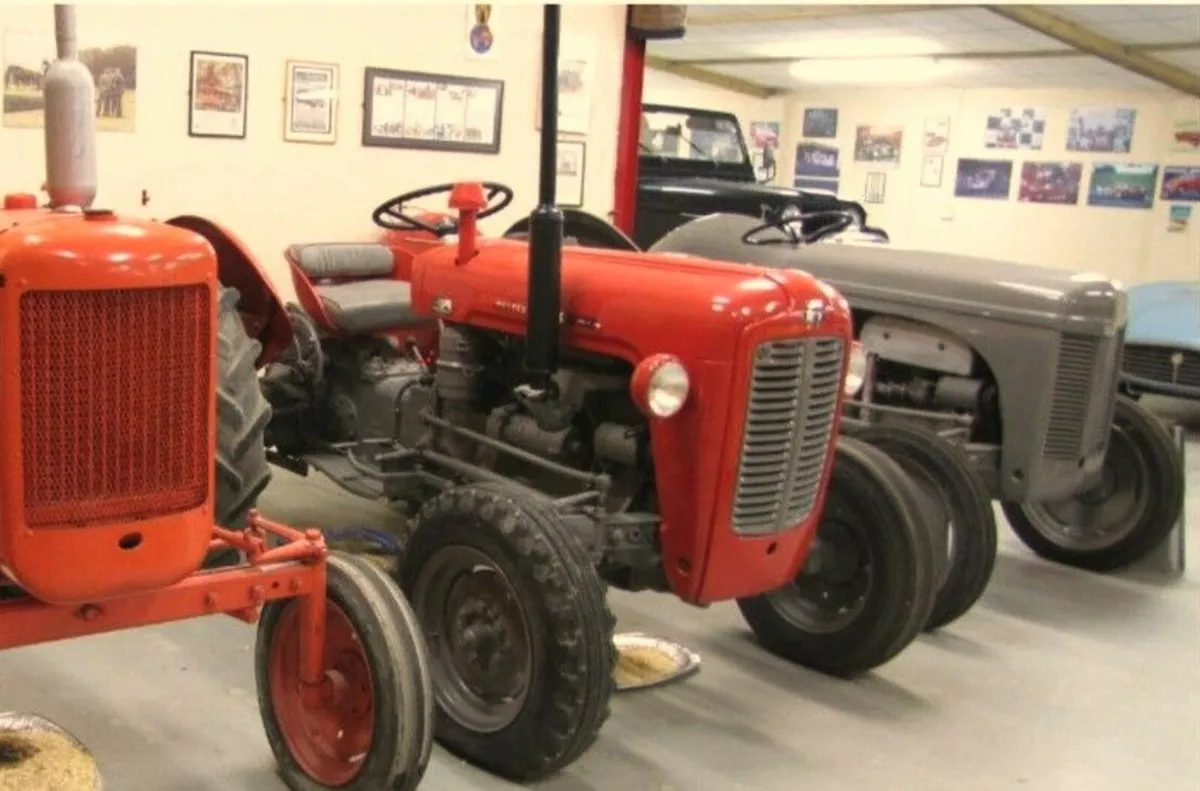 Massey Ferguson 35 - Image 1