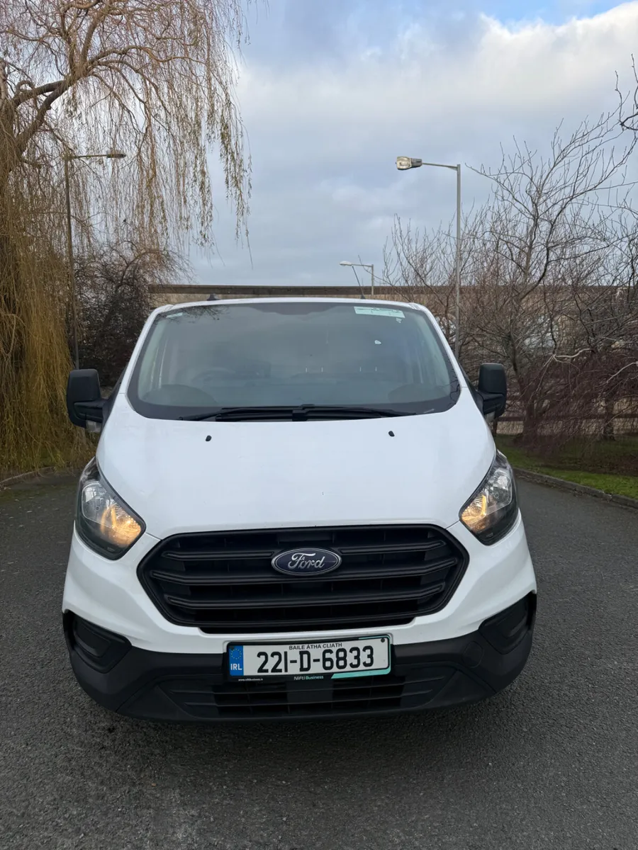 Ford Transit Custom 2022 INCLUDES VAT - Image 4