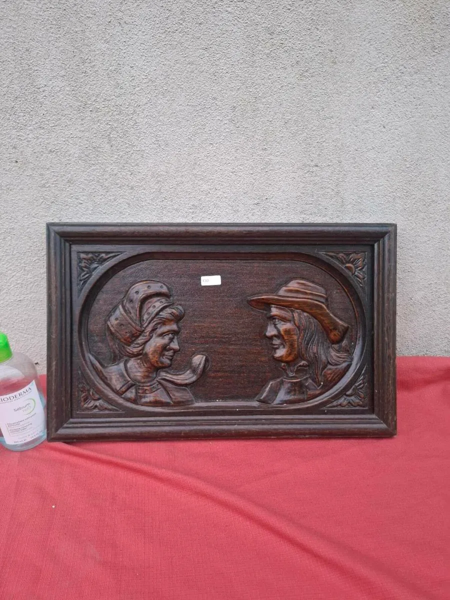 Wood engraved frame postage possible - Image 2