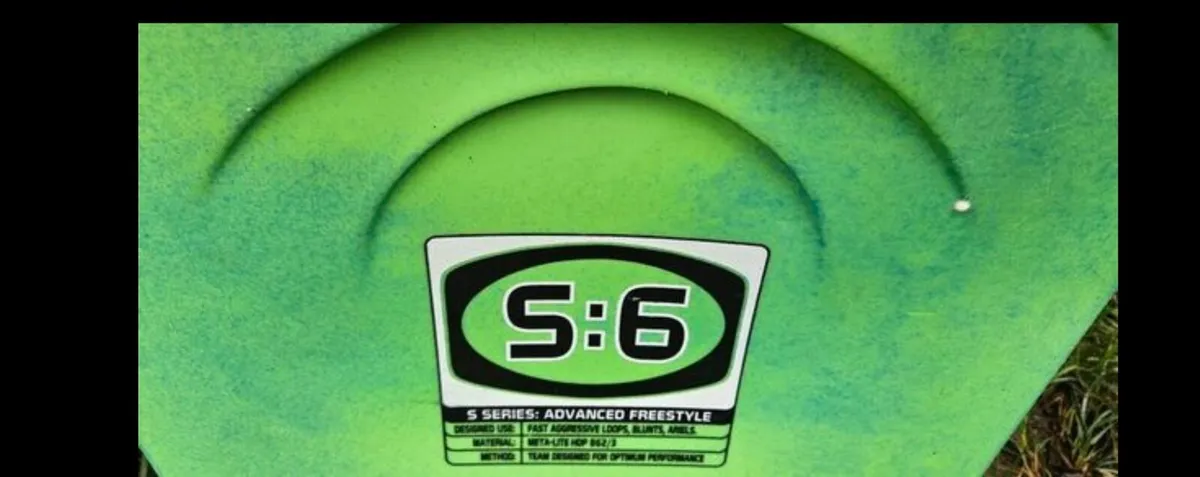 Pyranha S6 Kayak - Image 2