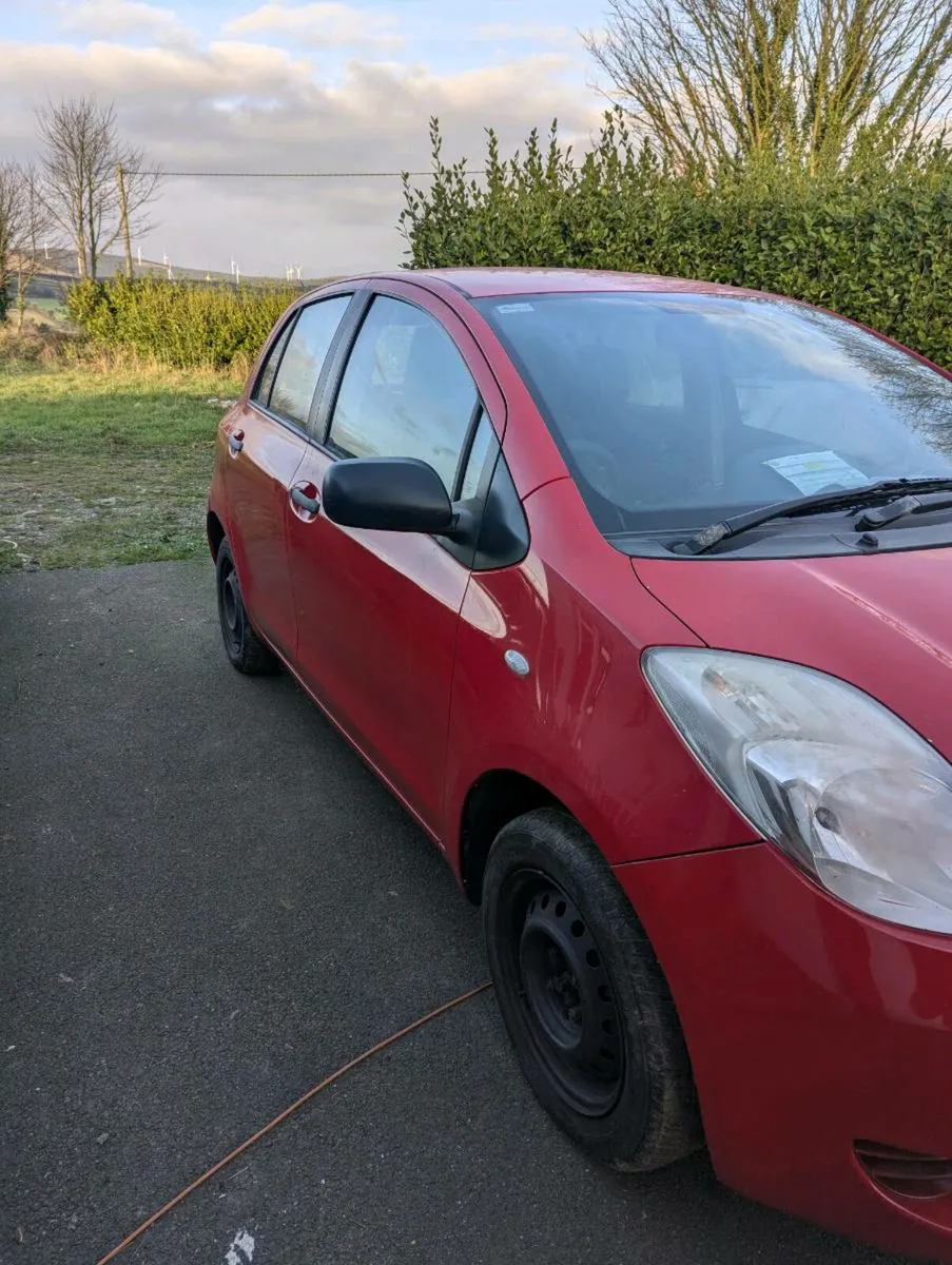 Toyota Yaris - Image 2