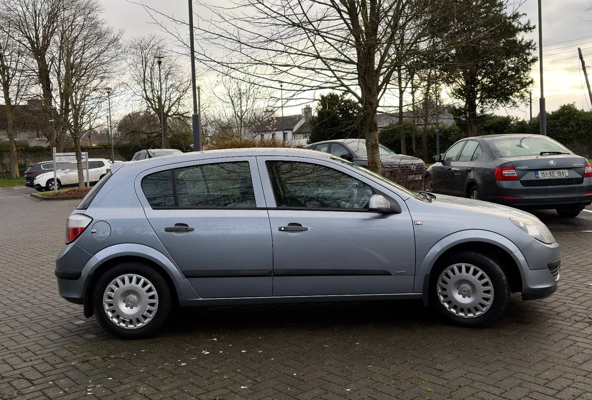 Opel Astra 2005 1.4 Petrol new nct 6/26 low km - Image 3