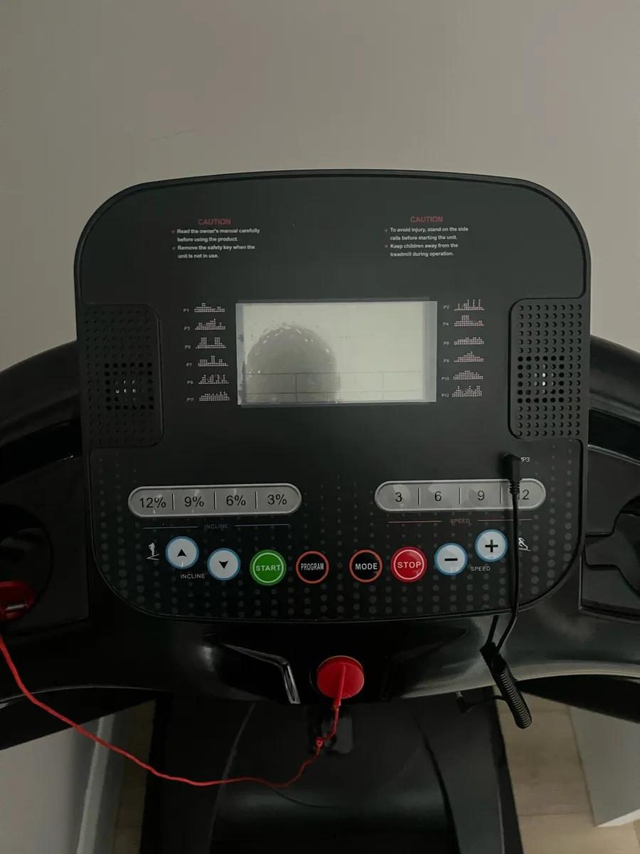 Treadmill - Image 4