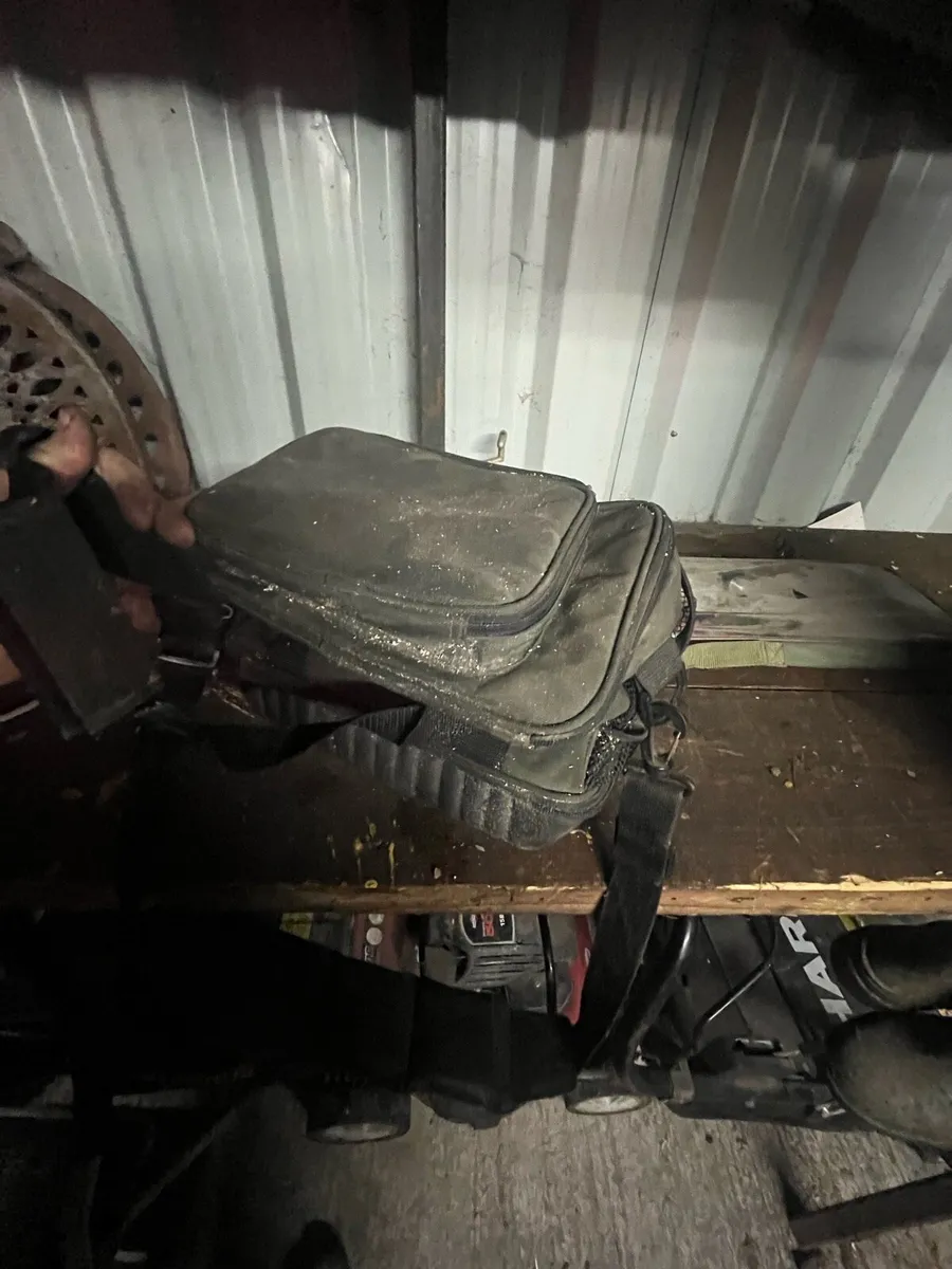 Fishing gear - Image 2