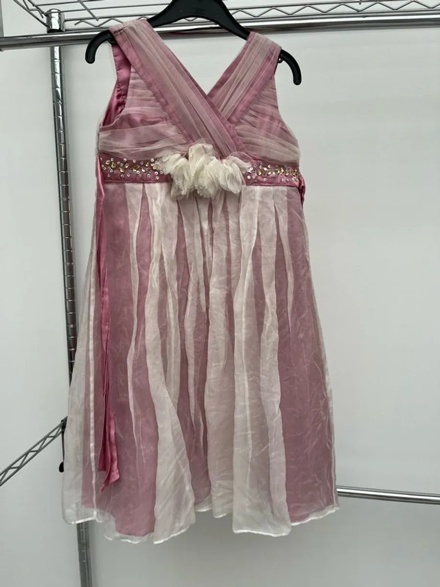 Monsoon girl's dress, Age 4-5 (Free girls clothes/items for first buyer to offer asking price on this) - Image 1