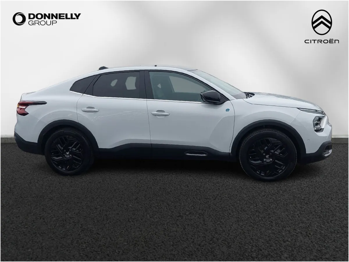 Citroen C4 X E- Electric Saloon E-Series - Image 3