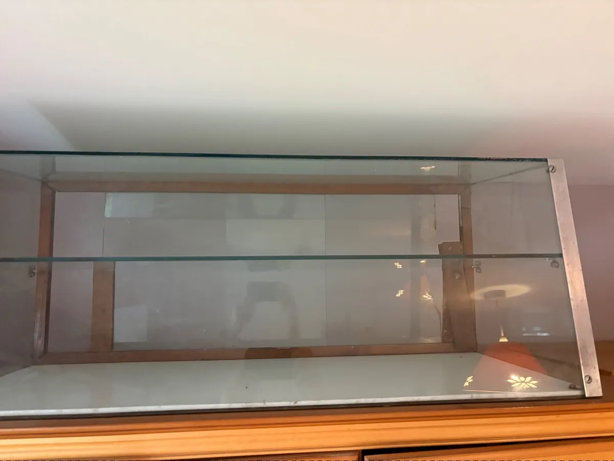 Items from old shop - Image 2